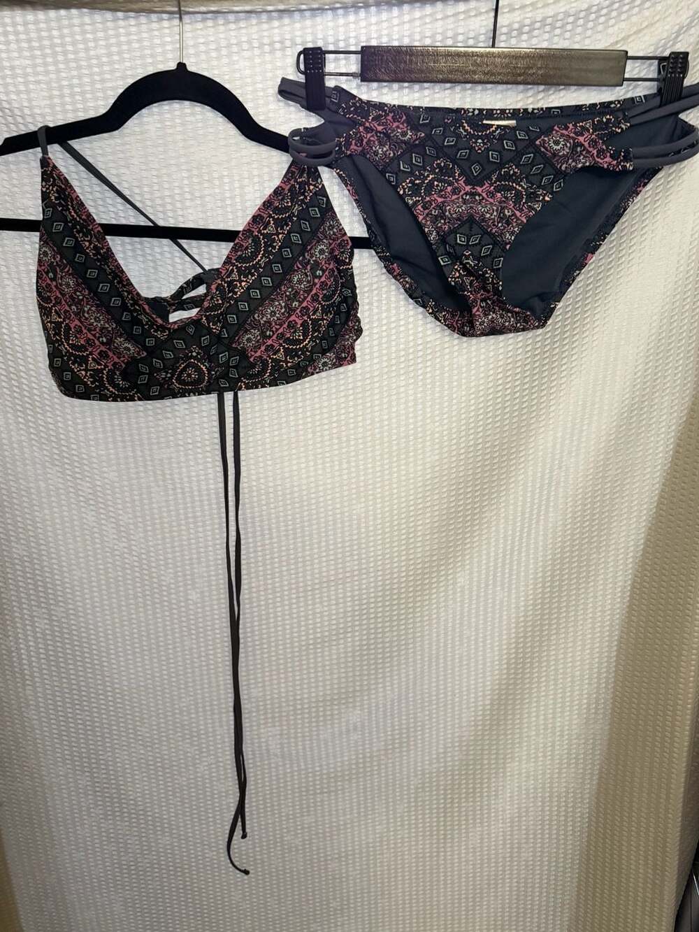 Xhilaration Women's Size M Geometric Print Lace-Up Bikini Set
